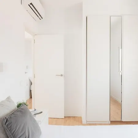 Lägenhet Penthouse With Terrace 2 Bedrooms 2 Bathrooms Valencia