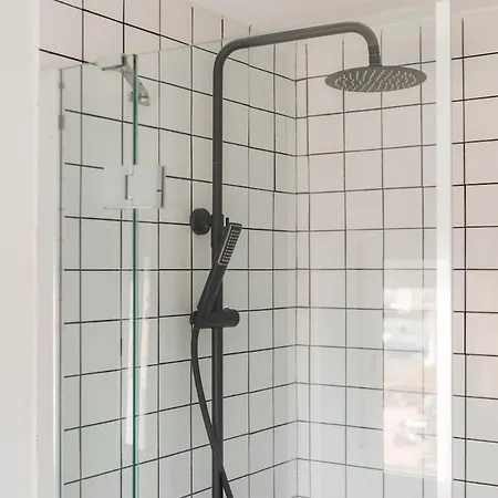 Penthouse With Terrace 2 Bedrooms 2 Bathrooms 아파트