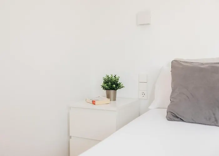 Lägenhet Penthouse With Terrace 2 Bedrooms 2 Bathrooms *